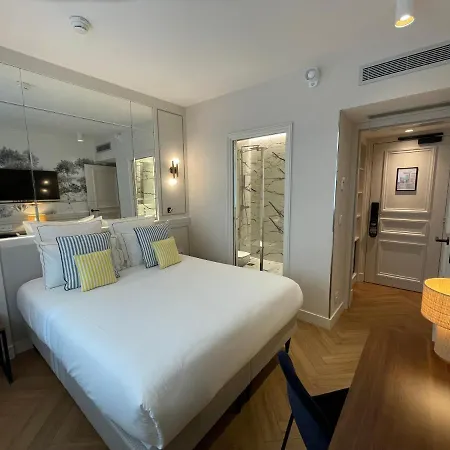 Hotel La Canopee