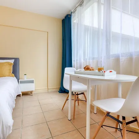 16 Studio Cosy Tour Eiffel Auteuil Apartment