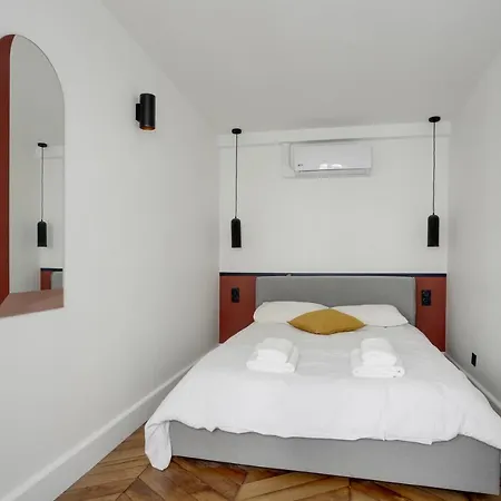 In The Heart Of In Sentier Appartamento