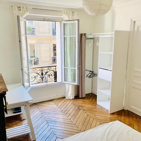 Apartment Nice cosy apartment -Haussmannien style- 2 rooms Paris