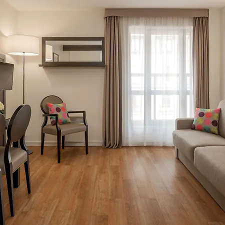 Citadines Republique Aparthotel