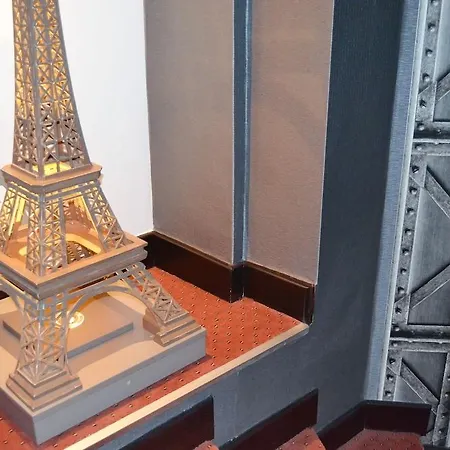 Szálloda De L'exposition - Tour Eiffel