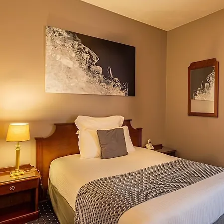Amiral Hotel Paris
