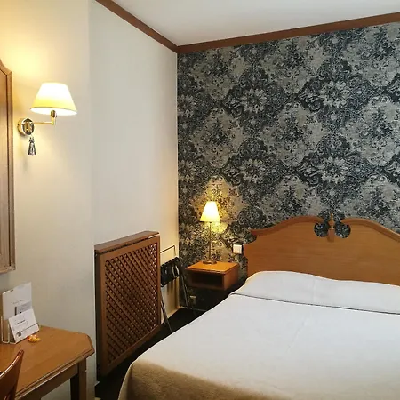 De Fleurie Hotel 3*