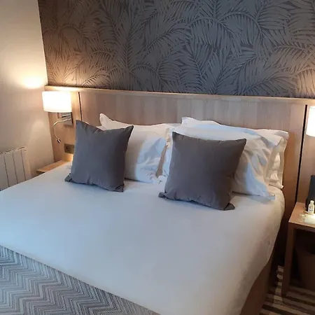 Hotel Lyon Bercy 3*