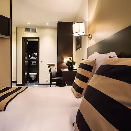 Arc Elysees Hotel