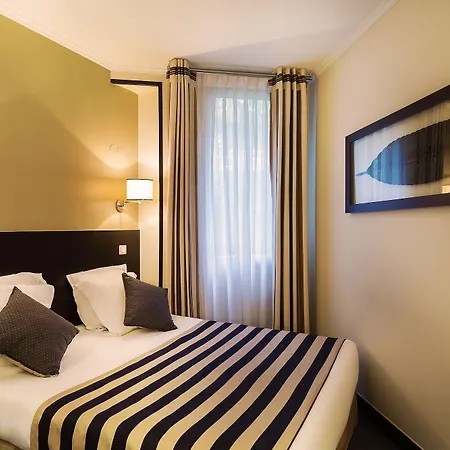 Arc Elysees Hotel 3*