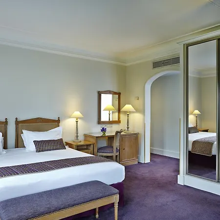 Royal Champs Elysées Hotel 4*