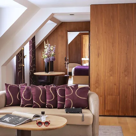 Maison Fl Paris