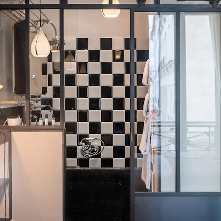 Hotel 1er Etage Marais Parigi