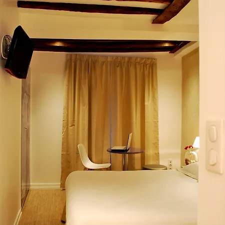 Hotel De La Herse D'or 3*