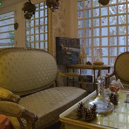 Le Pavillon Hotell Paris