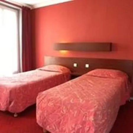 Hotell Camelia International 2*