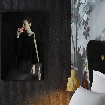 Hotel Snob