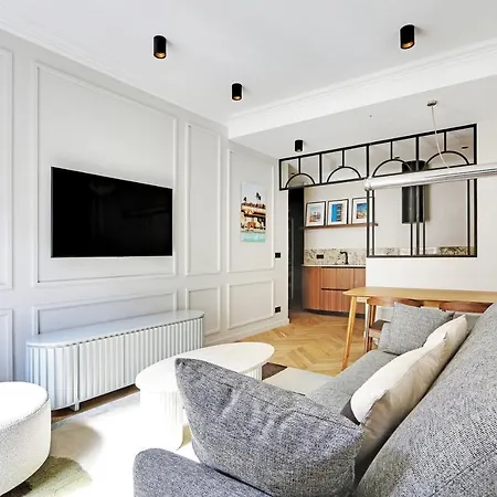 Pick A Flat's In Triangle D'or - Pierre 1er De Serbie パリ