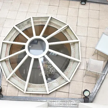 Aéro Hotel 3*