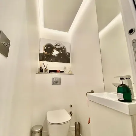 Apartment Luxury Flat With Private Rooftop - 18 *