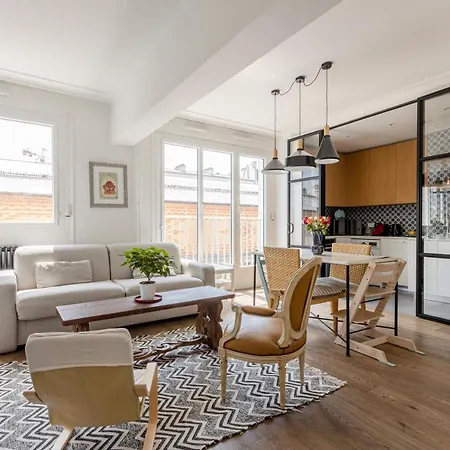 Veeve - The Alcove Apartment Paris