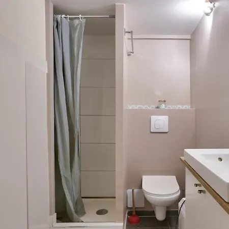 Charming Studio - 18th District Apartmán *