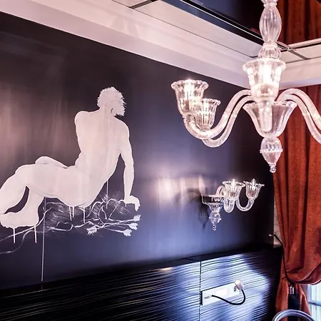 Maison Albar Le Champs-elysées Hotel