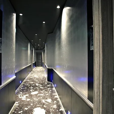 Maison Albar Le Champs-elysées 5* Paris