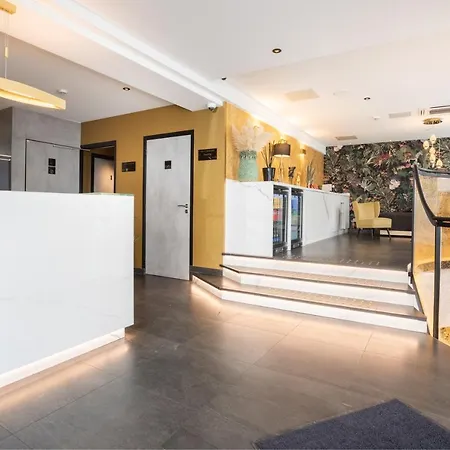 Lyon Bercy Hotel