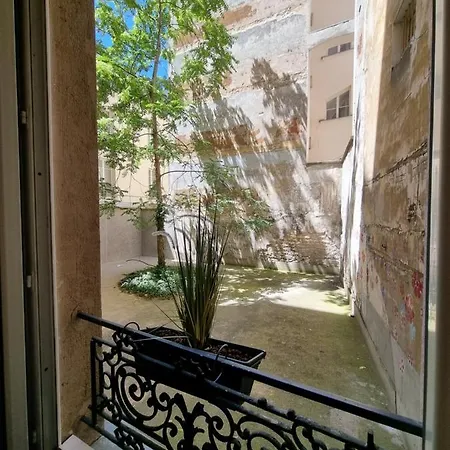 Apartment Cosy In Heart Of Montmartre *
