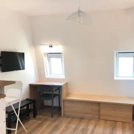 Apartment Elegance Haussmanienne, Moderne Et Cosy