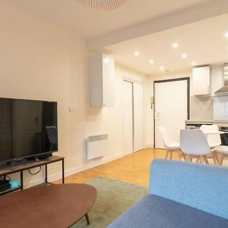 Apartament Coeur 16eme, Standing Et Calme