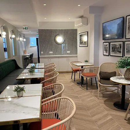 Hotel De Suez Paris