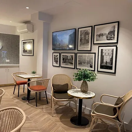 De Suez 3* Paris