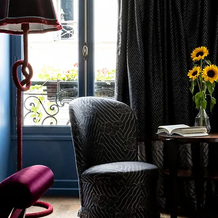 Monsieur Cadet & Hotel Paris