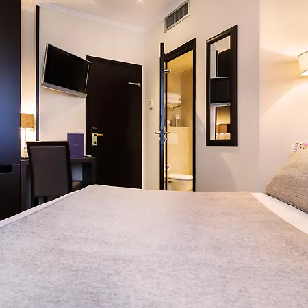 Hotel Arc Elysees Paris