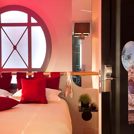 Secret De - & (adults Only) Hotel Paris