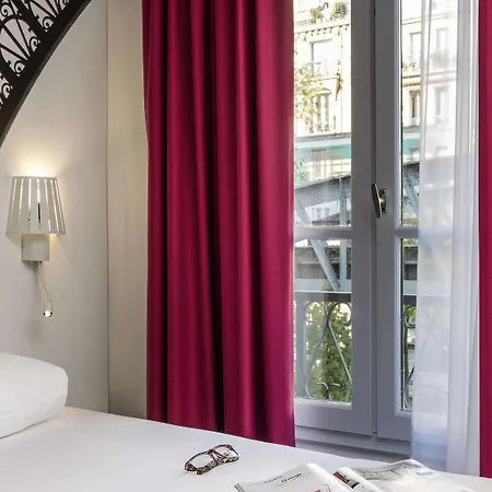 Ibis Styles Eiffel Cambronne 3*