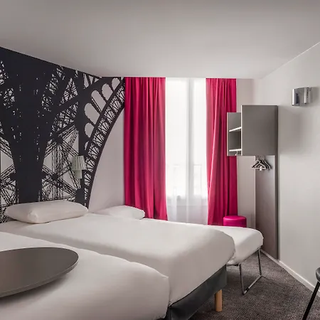 Hotel Ibis Styles Eiffel Cambronne 3*