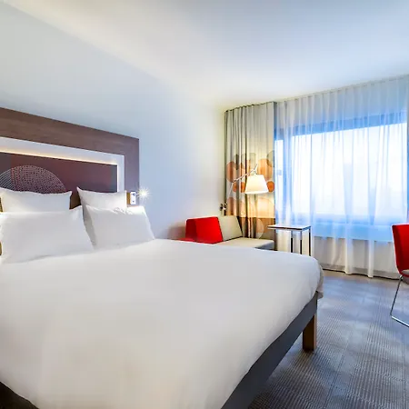 Novotel 17 4*