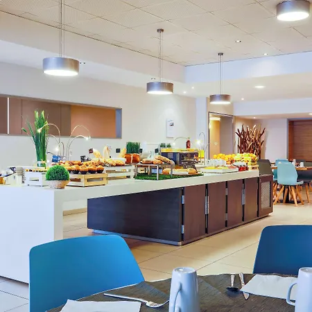 Mercure Vaugirard Porte De Versailles Hotel 4*