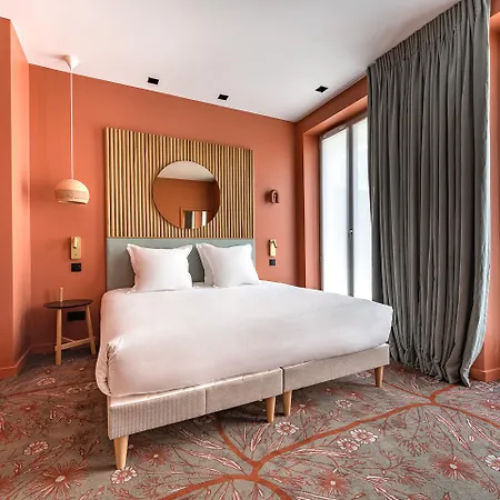 Hotel O.lysee 4*
