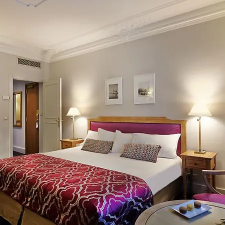 Hotel Royal Champs Elysées