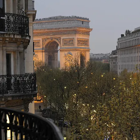 Royal Champs Elysées Hotel París