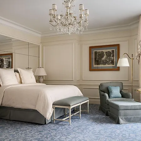 Four Seasons George V Hotel