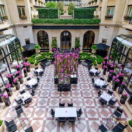 Four Seasons George V Hotel