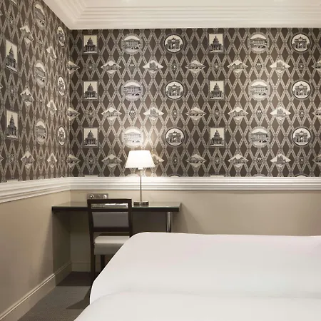 Elysees Hotell