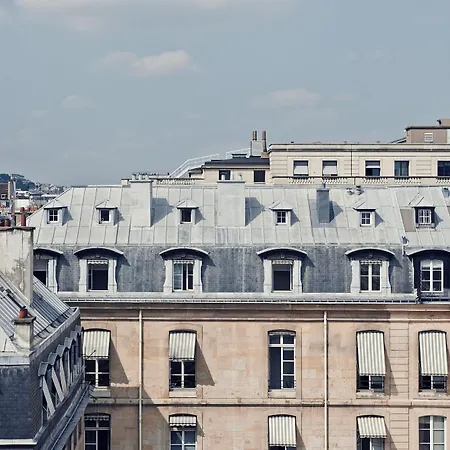Hotel Grand Du Palais Royal