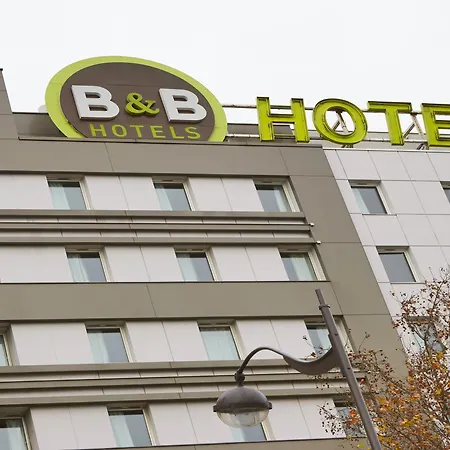 Porte De La Hotel 3*