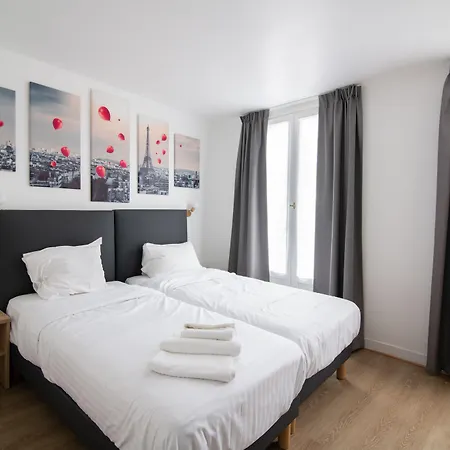 Hotel De Bordeaux 2*