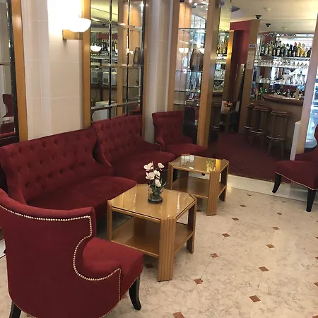 Royal Elysées Hotel