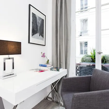 Livinparis - Luxury 3 Bedrooms Grands-boulevards I