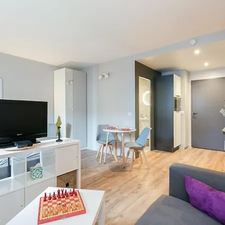 Nicely Decorated Modern Studio Near The Eiffel Tower - - Welkeys Apartmán *
